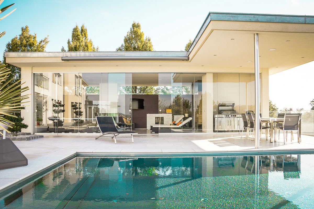 Clean pool deck, pavers, and patio at a Florida home